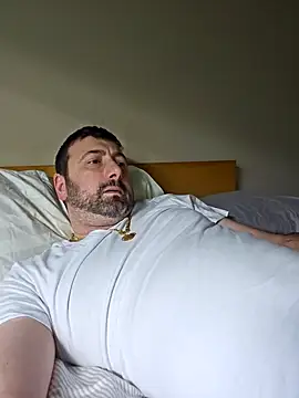 Mgman4365 online show from 01/04/25, 05:48