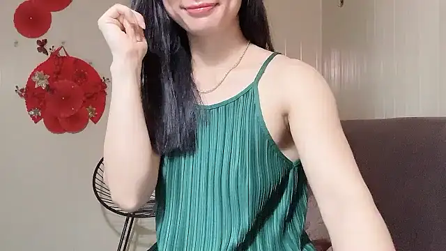 Snapshot of LinhChi_9x chatting on 05/01/26, 01:16 LinhChi 9x online show from 05/01/26, 01:16