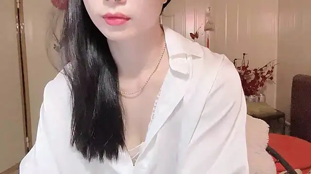 Snapshot of LinhChi_9x chatting on 07/01/26, 02:35 LinhChi 9x online show from 07/01/26, 02:35