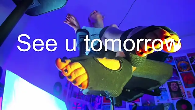 LylithSkye online show from 02/23/25, 11:22