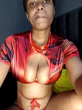 Snapshot of SexySlenderLexy chatting on 02/05/26, 05:45 SexySlenderLexy online show from 02/05/26, 05:45
