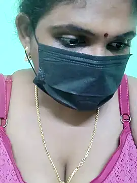 Snapshot of malliga98 chatting on 02/16/25, 10:54 malliga98 online show from 02/16/25, 10:54