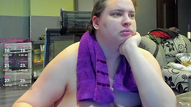 1lindsey1 online show from 10/04/25, 01:20