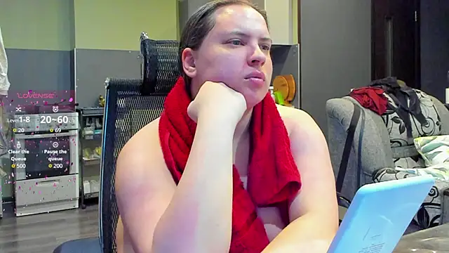 1lindsey1 online show from 10/18/25, 03:02