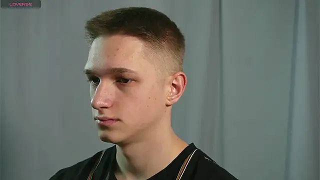 dustyn fox online show from 01/21/25, 02:05