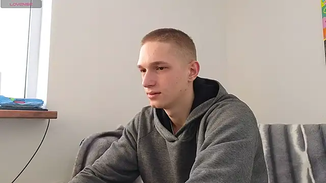 dustyn fox online show from 02/21/25, 09:13