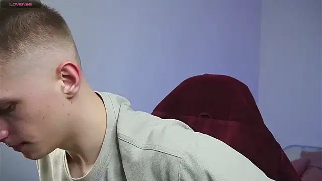 dustyn fox online show from 03/08/25, 01:03