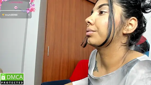 Snapshot of jasmine_bunny_ chatting on 01/26/25, 09:18 jasmine bunny  online show from 01/26/25, 09:18