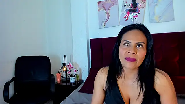 Anthonelaa   online show from 10/01/25, 07:53