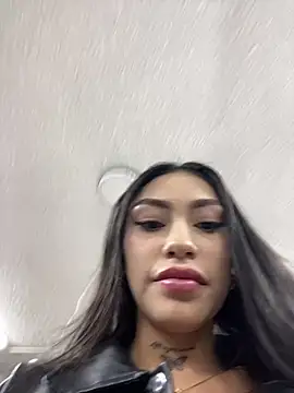 Effy Bonny online show from 02/08/25, 09:57