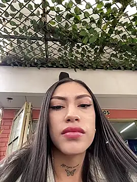 Effy Bonny online show from 02/12/25, 04:55