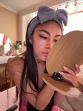 Effy Bonny online show from 11/05/25, 02:17