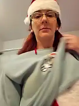 MissyRoulette online show from 12/25/24, 02:56