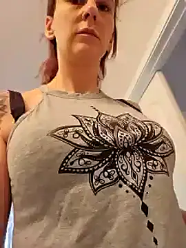 MissyRoulette online show from 03/02/25, 10:48