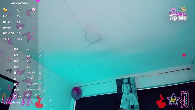 Snapshot of Kendall_hornyy chatting on 02/13/26, 07:43 Kendall hornyy online show from 02/13/26, 07:43