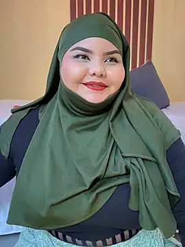  Shara Handal  online show from 01/08/25, 06:52