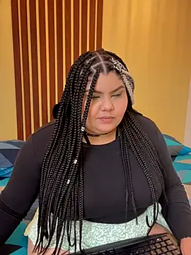  Shara Handal  online show from 10/23/25, 07:40