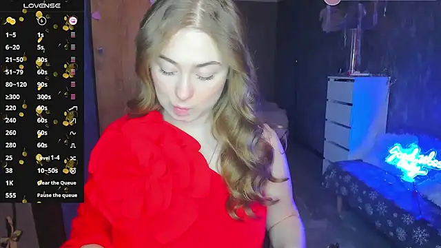 Demure Smile online show from 03/05/25, 07:38