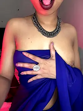 Hot-sexy222 online show from 11/05/25, 03:17