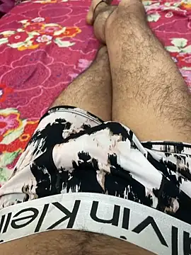 Snapshot of wickedaryan chatting on 02/06/25, 06:13 wickedaryan online show from 02/06/25, 06:13