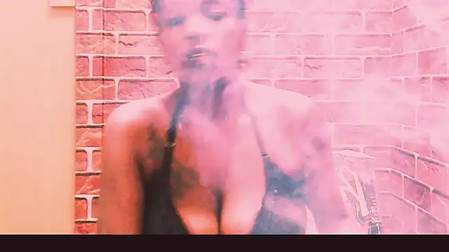 Snapshot of Fuckable_Nasty_MILF chatting on 06/16/26, 03:36 Fuckable Nasty MILF online show from 06/16/26, 03:36