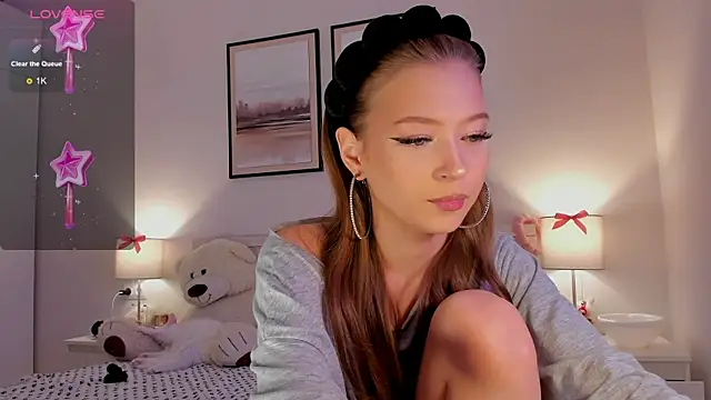 diana nier online show from 04/03/26, 07:34