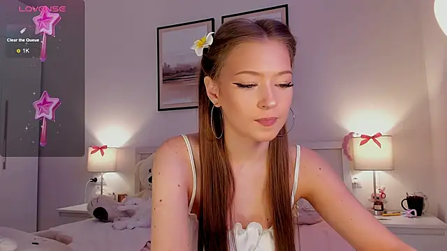 diana nier online show from 04/15/26, 07:43