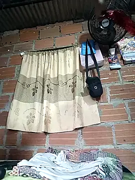 sexy-latin10 online show from 02/14/26, 12:13