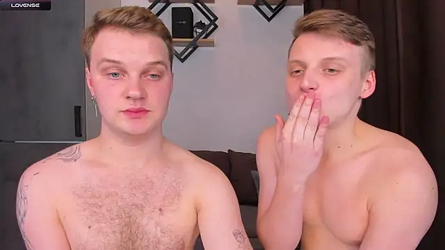 Snapshot of shyguysssss chatting on 03/01/25, 02:23 shyguysssss online show from 03/01/25, 02:23