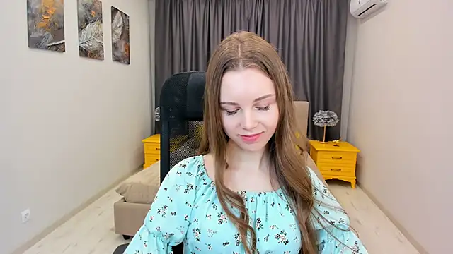 MileyWings online show from 03/08/25, 04:23