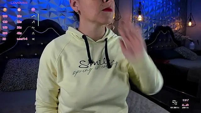 BarbaraTyleer online show from 09/18/25, 01:13