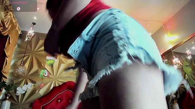 BarbaraTyleer online show from 12/20/25, 04:03