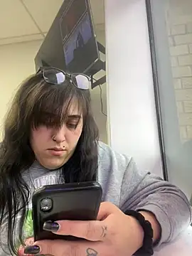 ThicBunz online show from 03/17/25, 07:15