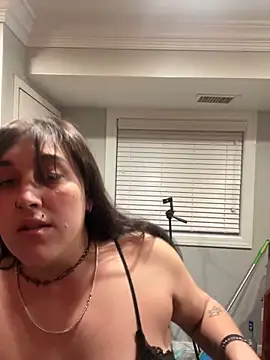 ThicBunz online show from 03/20/25, 11:12