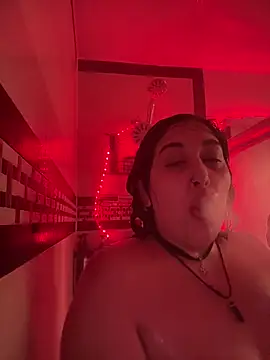 ThicBunz online show from 09/18/25, 04:20