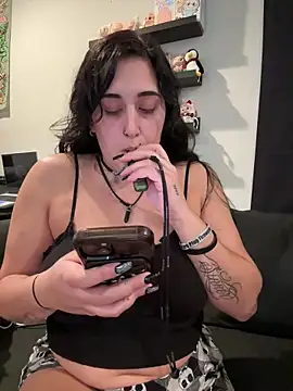 ThicBunz online show from 09/26/25, 03:27