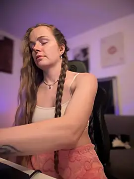 Piinkpandora online show from 04/03/26, 08:07