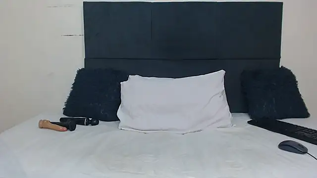 CANDY-X-LOVE-xx online show from 03/18/25, 06:04