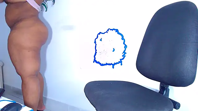 Snapshot of Megaanfox chatting on 02/27/25, 09:58 Megaanfox online show from 02/27/25, 09:58