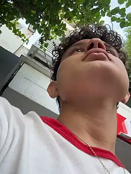 Nathan Bluee online show from 09/25/25, 11:36