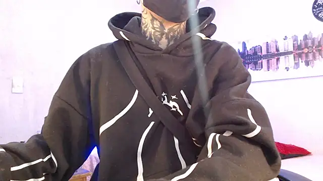 Snapshot of Andy_bapho chatting on 03/20/25, 03:04 Andy bapho online show from 03/20/25, 03:04