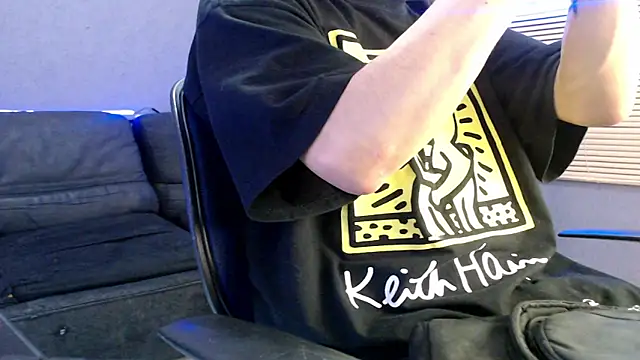 Snapshot of Andy_bapho chatting on 09/12/25, 02:39 Andy bapho online show from 09/12/25, 02:39