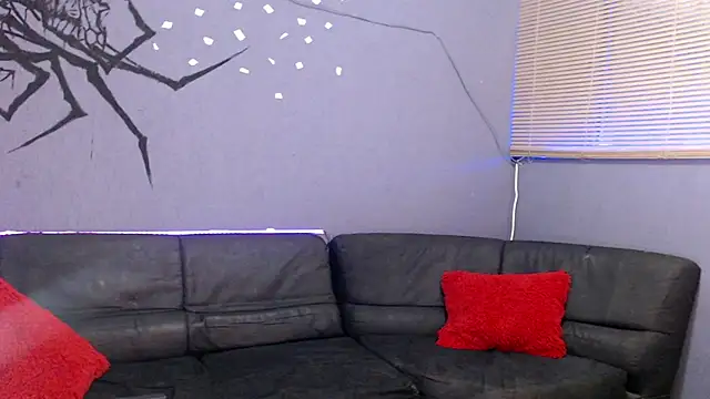 Snapshot of Andy_bapho chatting on 09/22/25, 02:08 Andy bapho online show from 09/22/25, 02:08