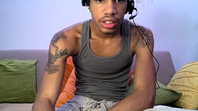 Skinnyblackman online show from 02/20/26, 06:26