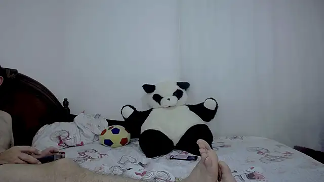 ambar jacksonn online show from 11/23/25, 04:56