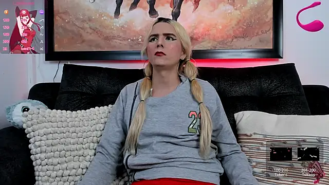 shannel  queen online show from 02/06/25, 02:22