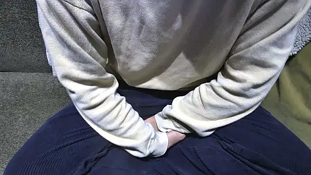 atom0407 online show from 01/03/25, 03:22