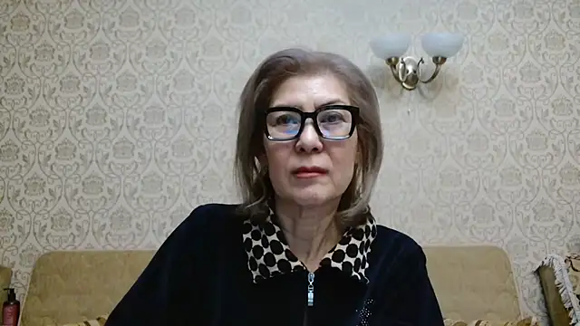 Elegant00Lady online show from 11/27/25, 05:48