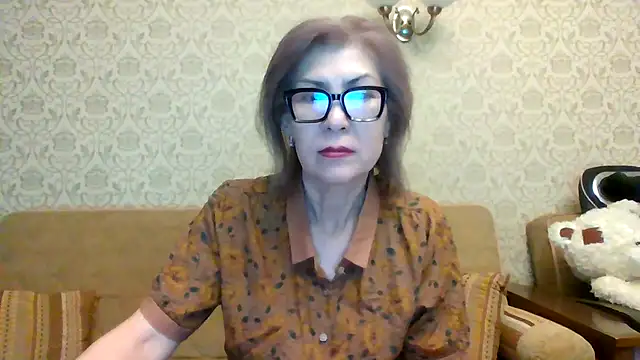 Snapshot of Elegant00Lady chatting on 04/21/26, 04:34 Elegant00Lady online show from 04/21/26, 04:34