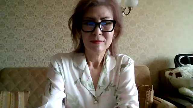 Snapshot of Elegant00Lady chatting on 04/22/26, 04:37 Elegant00Lady online show from 04/22/26, 04:37